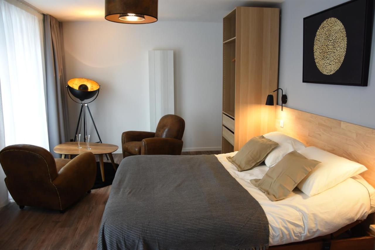 Nuit Sur Le Pont 3 Apartment Landerneau Exterior photo