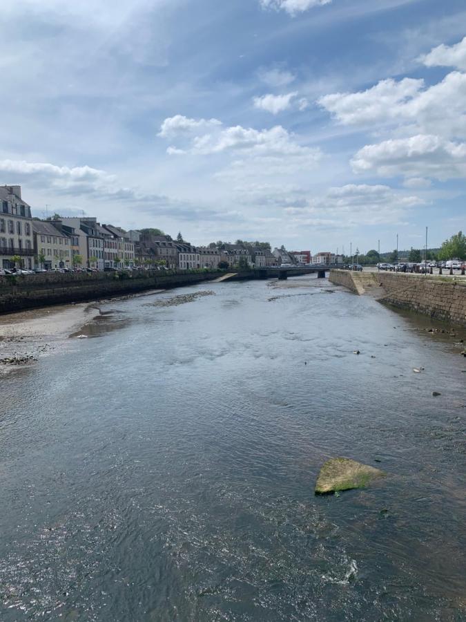 Nuit Sur Le Pont 3 Apartment Landerneau Exterior photo